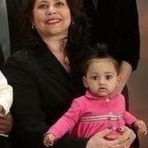 Meet your Posher, Gloria